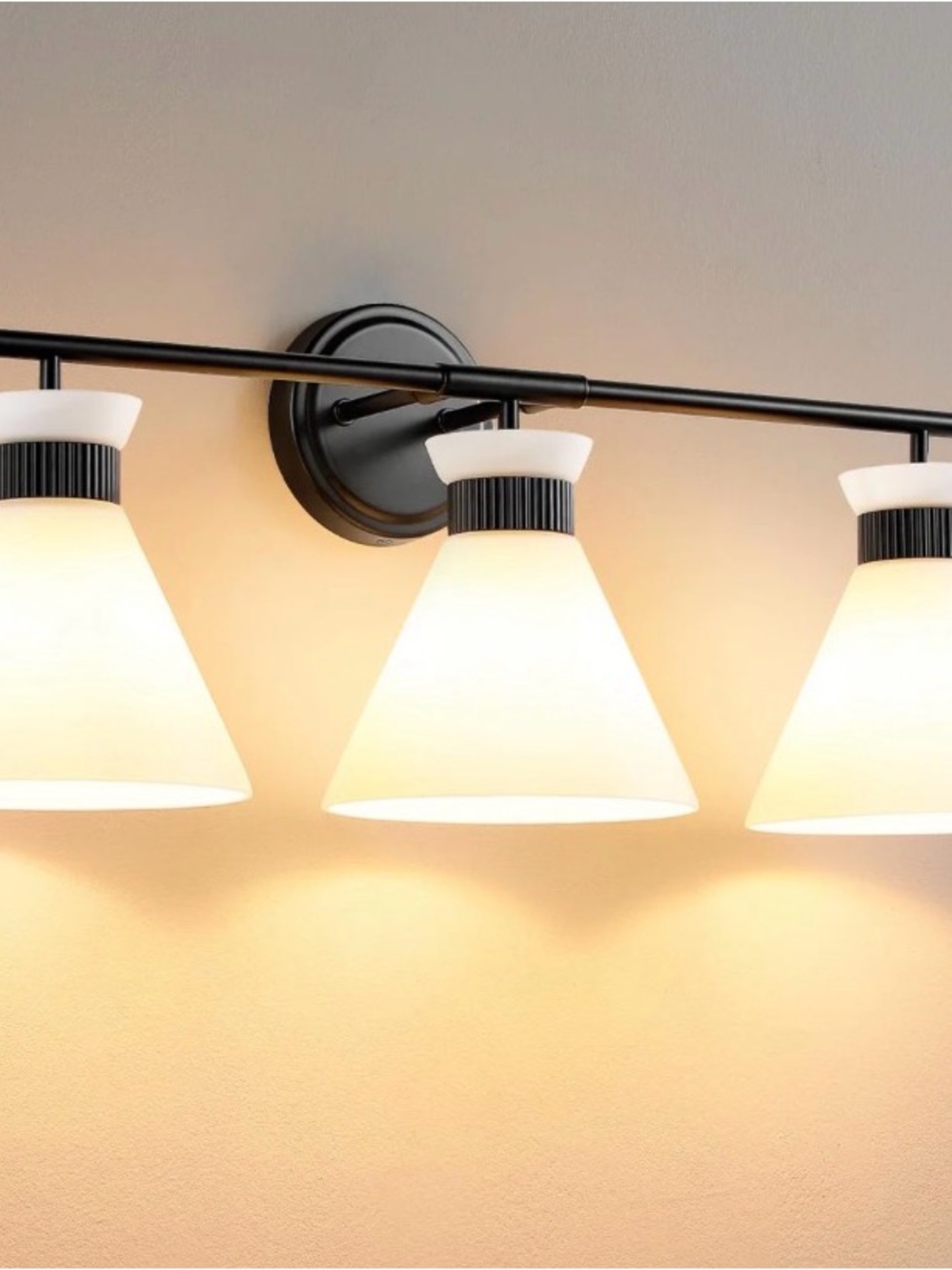 Black Bathroom Vanity Light Fixtures: Vanity Lighting Fixtures over Mirror